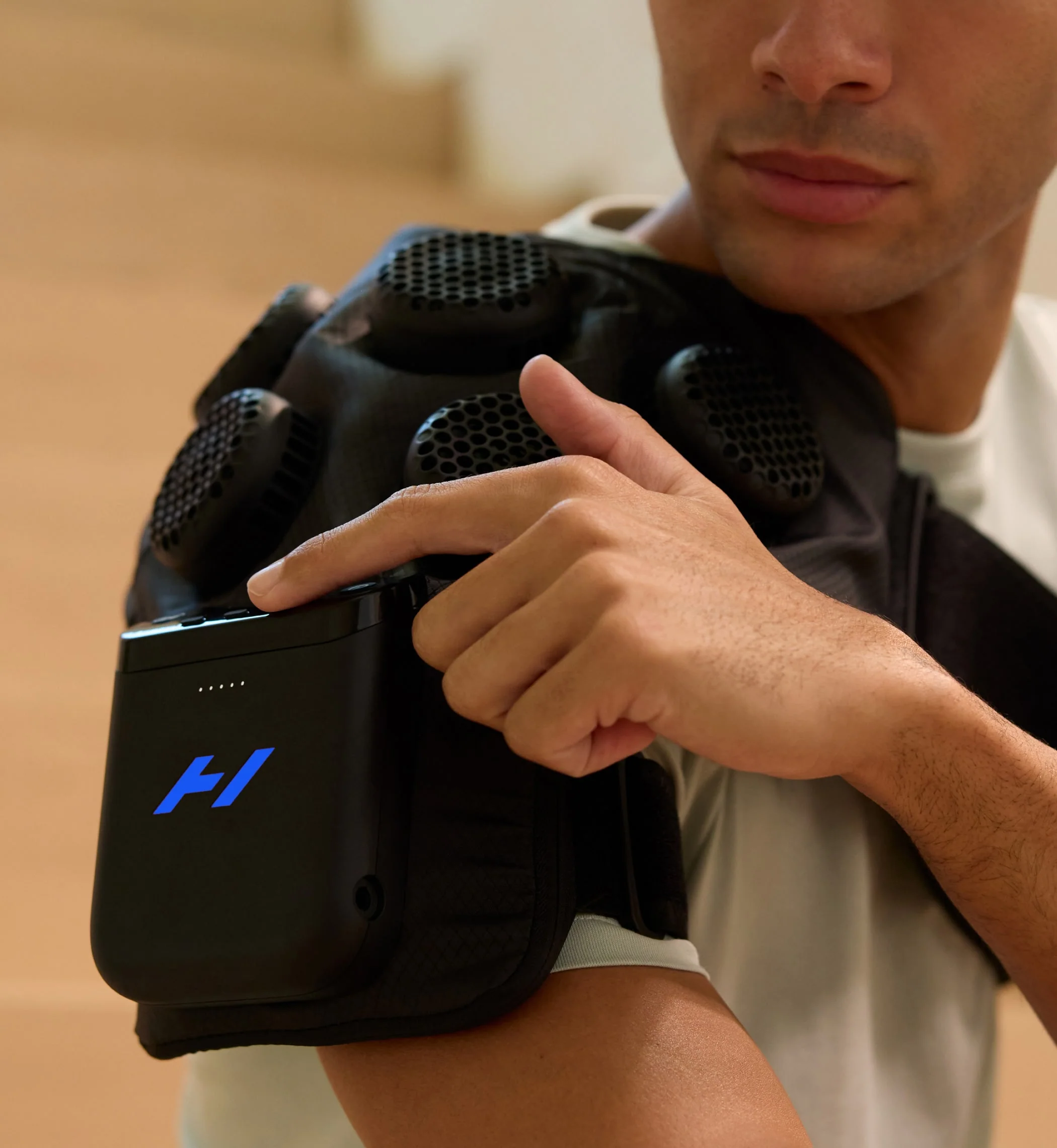 Hyperice X 2 Shoulder - Image 4
