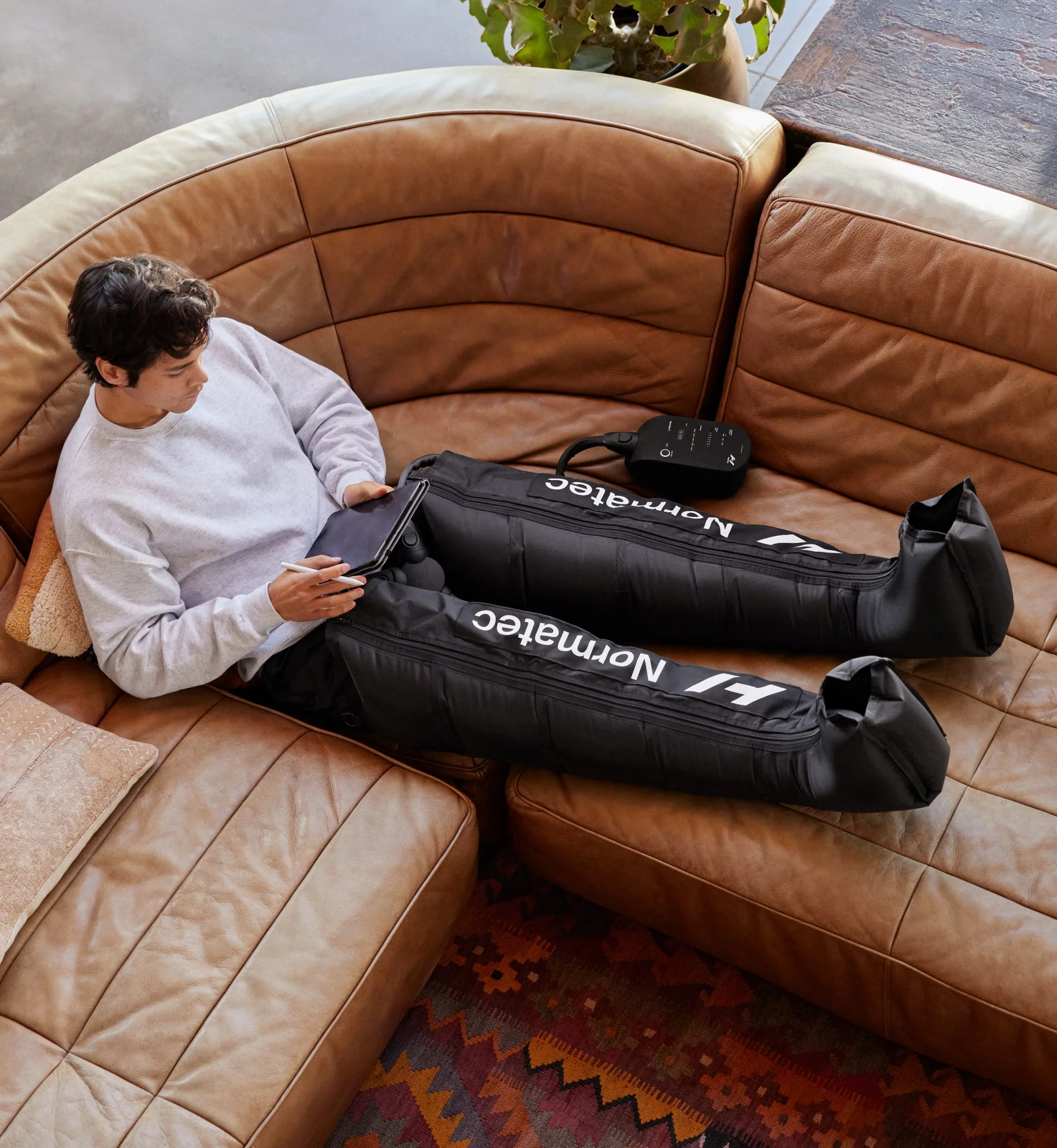 Normatec 3 Lower Body - Image 3